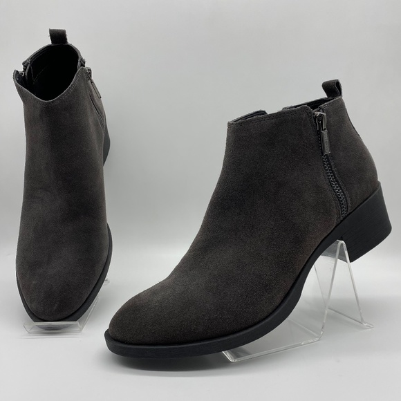 Kenneth Cole New York Gray Suede Zip Up Ankle Booties Size 8.5M - Picture 1 of 12